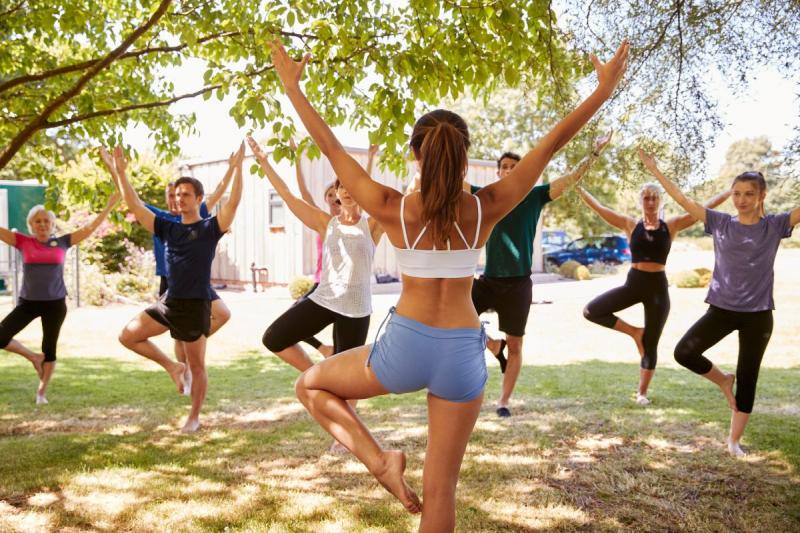 outdoor yoga Switzerland